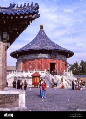 Il Tempio di Huangcheng: Un gioiello antico con sculture sorprendenti!